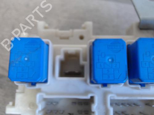 Fuse box RENAULT KOLEOS I (HY_) 2.0 dCi (HY0K) | BP27281964E1 