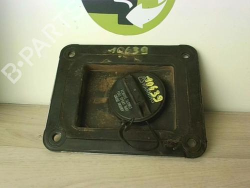 Fuel flap SUZUKI GRAND VITARA II (JT, TE, TD) 1.9 DDiS All-wheel Drive (JT419, TD44, JB419WD, JB419XD,... | BP24022839C131 