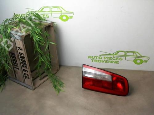 Used Left tailgate light RENAULT LAGUNA II (BG0/1_) 2.2 dCi (BG0F) (150 hp) 24022107