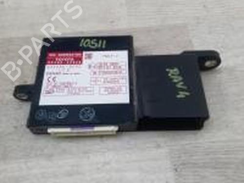Computer TOYOTA RAV 4 III (_A3_) 2.2 D 4WD (ALA30_, ALA30R) (177 hp) 28166759