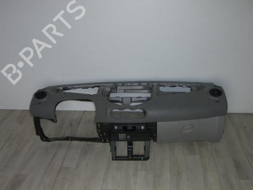 Used Dashboard RENAULT TWINGO II (CN0_) 1.5 dCi (CN0E) (64 hp) 24021213