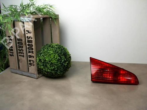 left-tailgate-light-peugeot-607-9d-9u-2000-24023100 main image