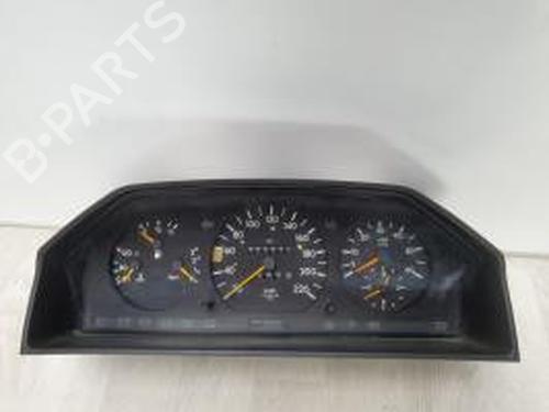 Used Instrument cluster MERCEDES-BENZ 124 Saloon (W124) 300 D (124.130) (113 hp) 31086997