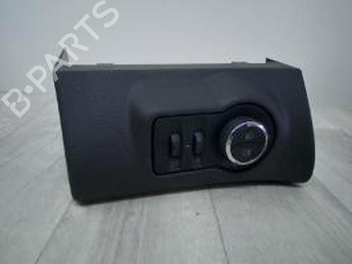 Used Headlight switch OPEL ASTRA J (P10) 2.0 CDTI (68) (160 hp) 22218074