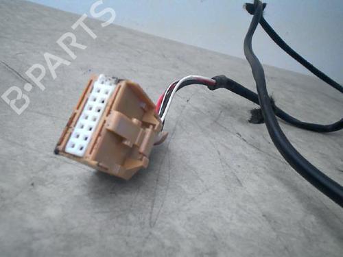 Used Left mirror AUDI A4 B6 (8E2) 1.9 TDI (101 hp) 25618876