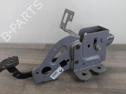 bremsepedal RENAULT MEGANE IV Hatchback (B9A/M/N_) 1.6 dCi 130 (B9A4) | BP25601643I19