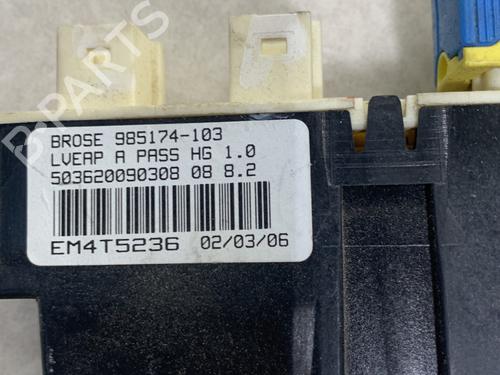 Right front window motor PEUGEOT 807 (EB_) 2.2 HDi | BP30807776E20