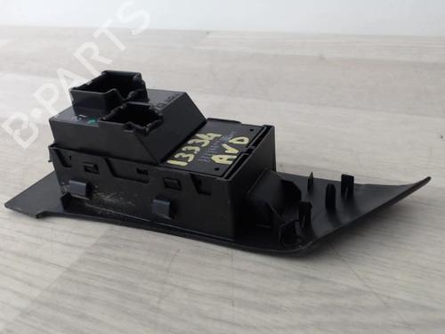 Right front window switch OPEL ASTRA J (P10) 2.0 CDTI (68) | BP21183032I26