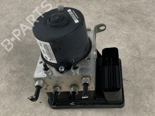 Used ABS pump BMW 1 (E87) 118 d (122 hp) 31252002