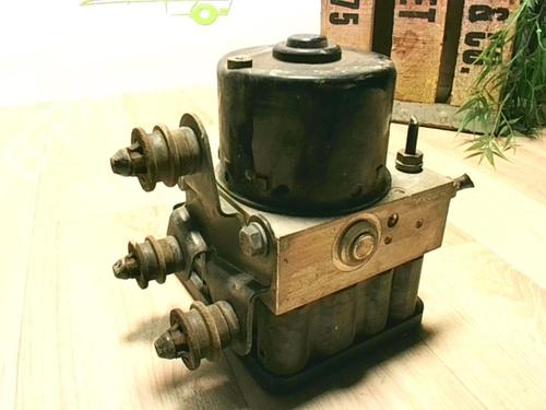 Used ABS pump AUDI A3 (8P1) 1.9 TDI (105 hp) 25917139