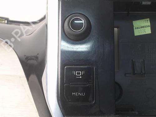 Middle console PEUGEOT 208 I (CA_, CC_) 1.2 VTI 82 | BP31252258I22