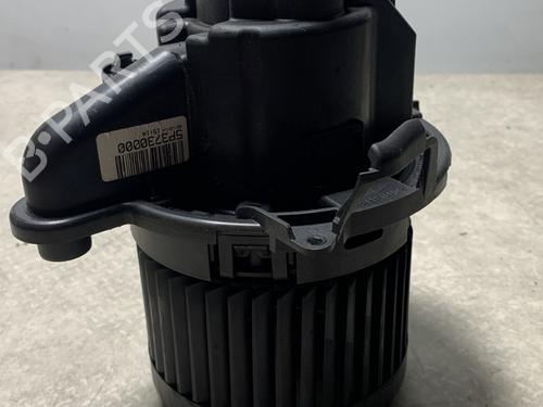 Used Air vent RENAULT GRAND SCÉNIC III (JZ0/1_) 2.0 dCi (JZ0L) (160 hp) 26301142