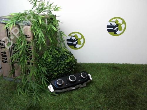 climate-control-renault-megane-iii-hatchback-bz01_-b3_-2008-24027559 main image