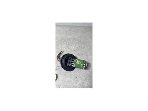 Used Heater resistor SKODA FABIA I (6Y2) 1.2 (54 hp) 31084750