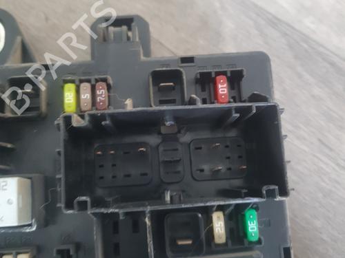Fuse box OPEL ZAFIRA TOURER C (P12) 2.0 CDTi (75) | BP31058142E1