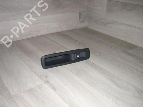 Used Switch RENAULT MEGANE III Hatchback (BZ0/1_, B3_) 1.5 dCi (BZ09, BZ0D, BZ1W, BZ29, BZ14) (110 hp) 24022950