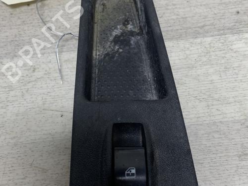 right-front-window-switch-fiat-grande-punto-199_-2005-28583079 main image