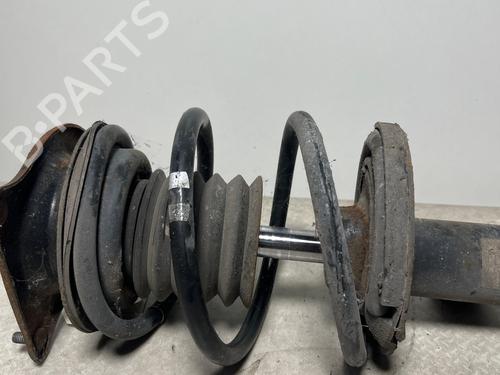 Used Left front shock absorber Left front shock absorber MINI MINI (R50, R53) One D (88 hp) 33976598 33976598