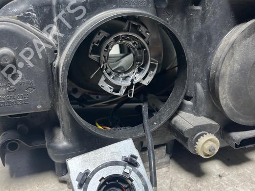 Right headlight RENAULT ESPACE IV (JK0/1_) 2.2 dCi (JK0H) | BP24024758C29  - Image 9