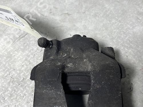 right-front-brake-caliper-vw-fox-hatchback-5z1-5z3-5z4-2003-2004-2005-2006-2007-2008-2009-2010-2011-2012-2013-2014-2015-31086247 main image