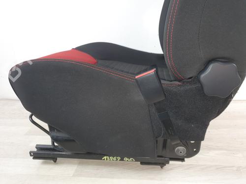 Right front seat RENAULT CLIO IV (BH_) 1.5 dCi 90 | BP30807339C16