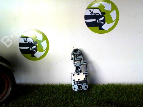 Used Licence plate light CITROËN C5 II (RC_) 2.0 HDi (RCRHRH) (136 hp) 31638017