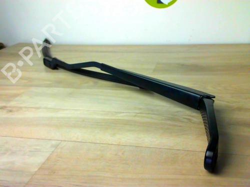Used Front windshield wiper arm CITROËN C4 II (NC_) 1.6 HDi 110 (112 hp) 26013245
