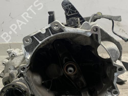 Used Gearbox Gearbox VW POLO V (6R1, 6C1) 1.2 (60 hp) 27615190 27615190