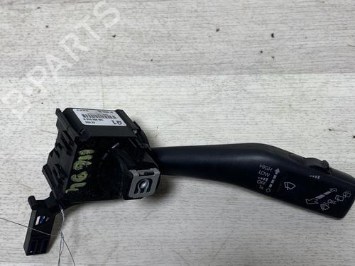 switch-vw-golf-v-1k1-2003-2004-2005-2006-2007-2008-2009-2010-28524484 main image