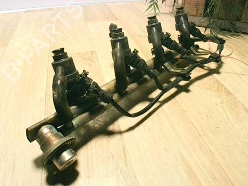 Injection rail BMW 3 Coupe (E46) 318 Ci | BP25751010M98