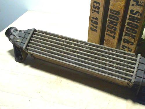 Used Intercooler FORD MONDEO III (B5Y) 2.0 16V TDDi / TDCi (115 hp) 25994905