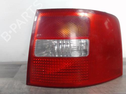 Used Right taillight AUDI A6 C5 Avant (4B5, 4B6) 2.5 TDI (163 hp) 25619713