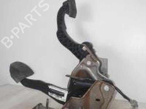 Pedal CITROËN C3 II (SC_) 1.4 (73 hp) 28131474