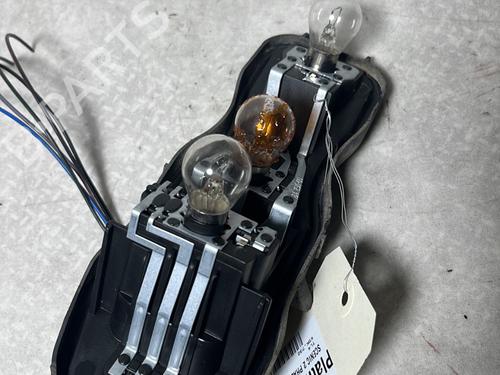 Used Licence plate light RENAULT SCÉNIC II (JM0/1_) 1.5 dCi (JM1E, JM16) (106 hp) 30736993