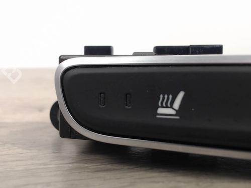 Switch RENAULT MEGANE IV Hatchback (B9A/M/N_) 1.6 dCi 130 (B9A4) | BP25478454I30 