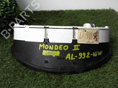 Instrument cluster FORD MONDEO III (B5Y) 2.0 16V TDDi / TDCi | BP25618401C47 