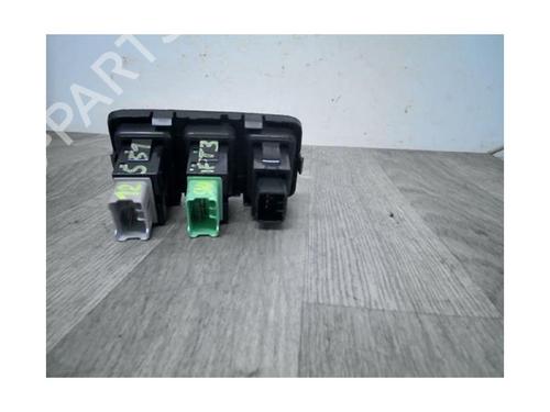 Switch SUZUKI SWIFT III (MZ, EZ) 1.3 (RS413, ZC11S) | BP21182767I30