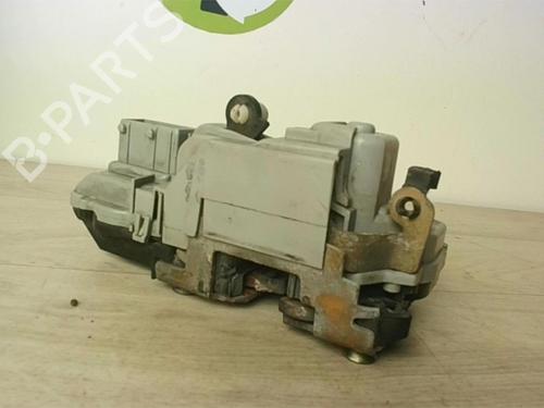 Front left lock PEUGEOT 306 Hatchback (7A, 7C, N3, N5) 1.9 DT | BP24023619C98 