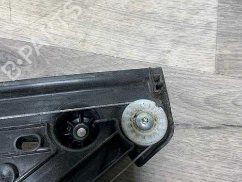Rudehejsemekanisme venstre bagtil RENAULT CLIO V (B7_) 1.0 TCe 90 (B7MT) | BP39449982C24 - Image 2