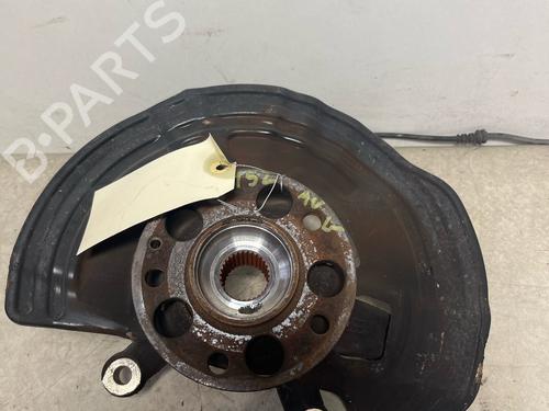 Used Left front steering knuckle Left front steering knuckle MERCEDES-BENZ A-CLASS (W176) A 180 CDI / d (176.012) (109 hp) 35955702 35955702