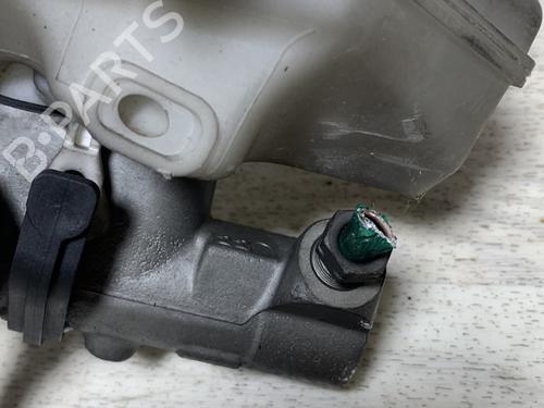 Brake master cylinder PEUGEOT 807 (EB_) 2.2 HDi | BP28118642M77