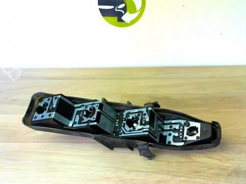 Used Licence plate light RENAULT SCÉNIC II (JM0/1_) 1.9 dCi (JM0G, JM12, JM1G, JM2C) (120 hp) 21182086