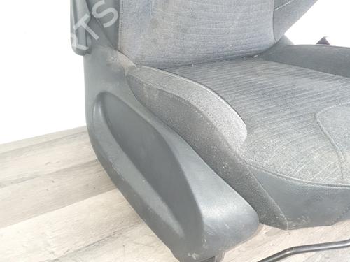 Right front seat CITROËN C3 II (SC_) 1.2 VTi 82 | BP28157665C16  - Image 5