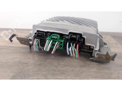Module électronique RENAULT MEGANE IV Hatchback (B9A/M/N_) 1.6 dCi 130 (B9A4) | BP25472848M83 