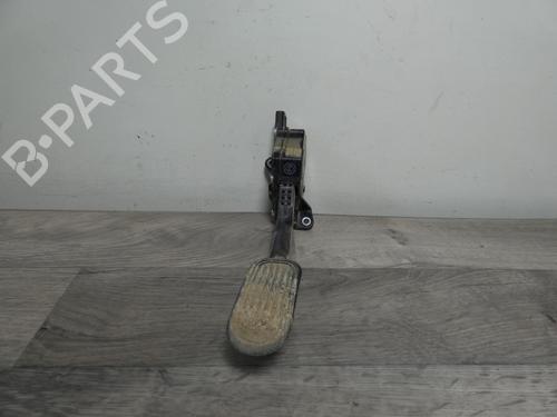 Used Pedal Pedal TOYOTA HILUX VIII Pickup (_N1_) 2.4 D 4WD (GUN125_, GUN125R) (150 hp) 38439459 38439459
