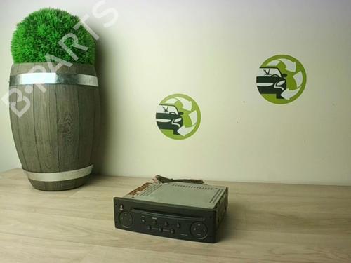 Used Radio RENAULT CLIO II (BB_, CB_) 1.2 16V (BB05, BB0W, BB11, BB27, BB2T, BB2U, BB2V, CB05,... (75 hp) 29699606