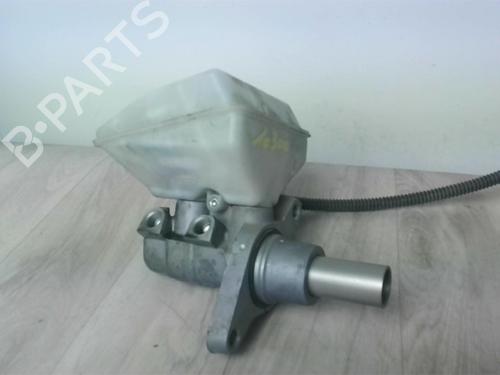 Brake master cylinder PEUGEOT 5008 (0U_, 0E_) 1.6 HDi | BP24023250M77 