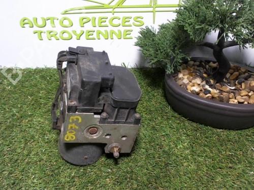 Used ABS pump MITSUBISHI CARISMA (DA_) 1.9 TD (DA4A) (90 hp) 24023061
