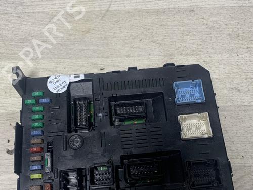 Used Fuse box CITROËN C6 (TD_) 2.7 HDi (204 hp) 29182824