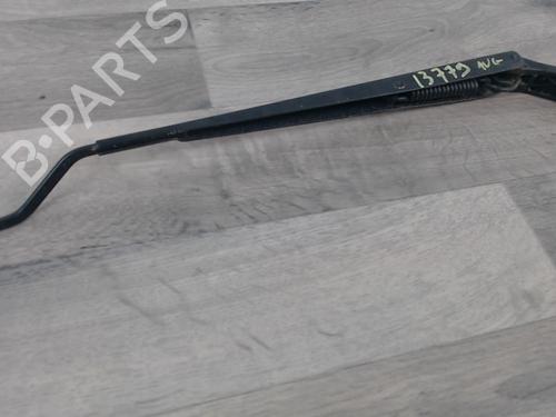 Used Front windshield wiper arm Front windshield wiper arm TOYOTA COROLLA Verso (ZER_, ZZE12_, R1_) 2.0 D-4D (CUR10_, CUR10R) (116 hp) 24132476 24132476